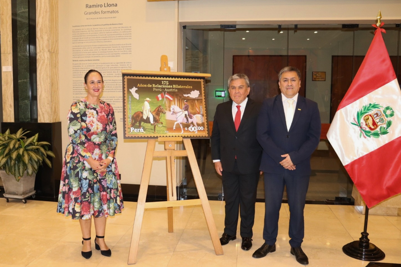 Serpost presenta sello postal conmemorativo por los 175 años de relaciones diplomáticas entre Perú y Austria